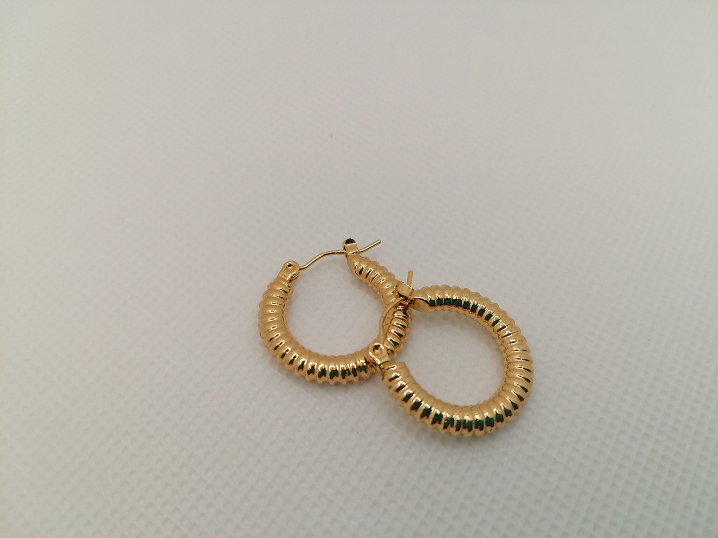 Honey ripple hoops
